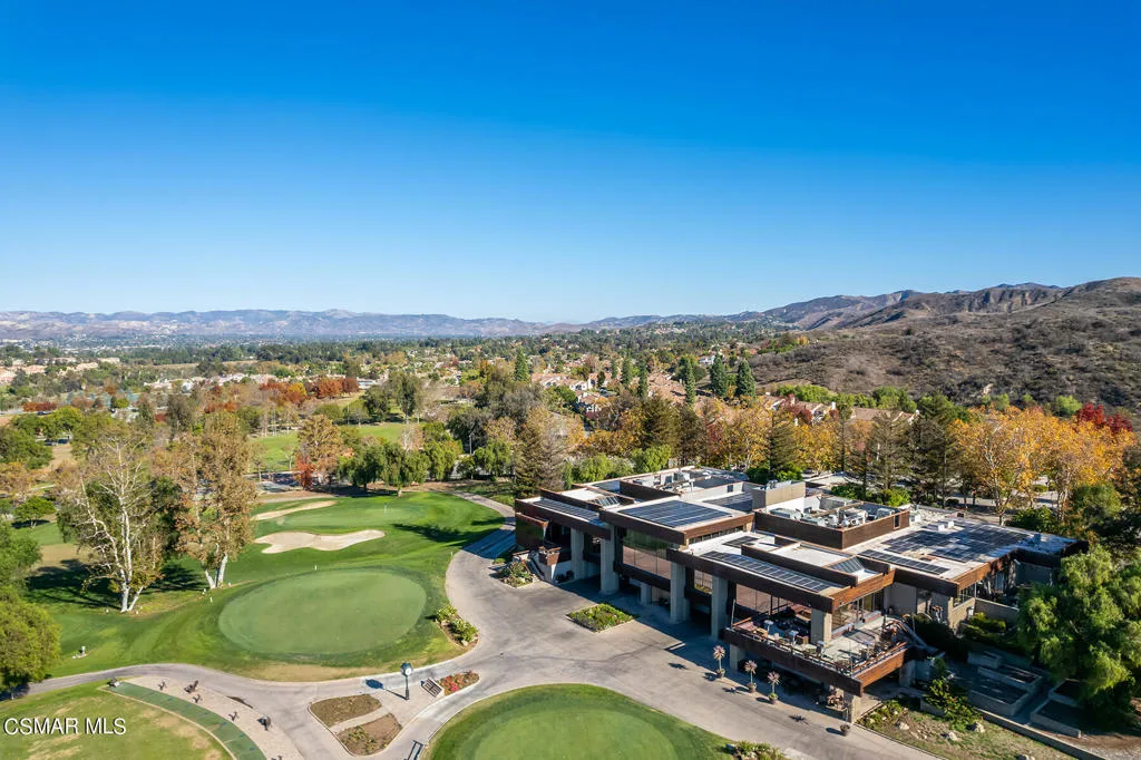 Simi Valley, California 93065, United States, 6 Bedrooms Bedrooms, ,6 BathroomsBathrooms,Residential,Active,138044