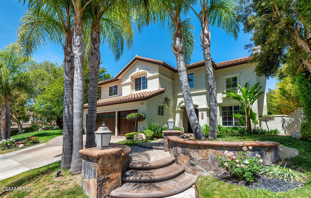 213 Heath Meadow Court