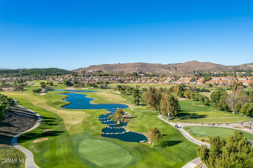 Simi Valley, California 93065, United States, 6 Bedrooms Bedrooms, ,6 BathroomsBathrooms,Residential,Active,138044