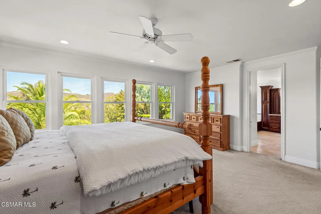 Simi Valley, California 93065, United States, 6 Bedrooms Bedrooms, ,6 BathroomsBathrooms,Residential,Active,138044