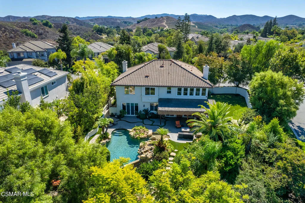 Simi Valley, California 93065, United States, 6 Bedrooms Bedrooms, ,6 BathroomsBathrooms,Residential,Active,138044