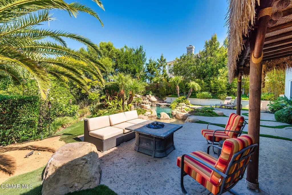 Simi Valley, California 93065, United States, 6 Bedrooms Bedrooms, ,6 BathroomsBathrooms,Residential,Active,138044