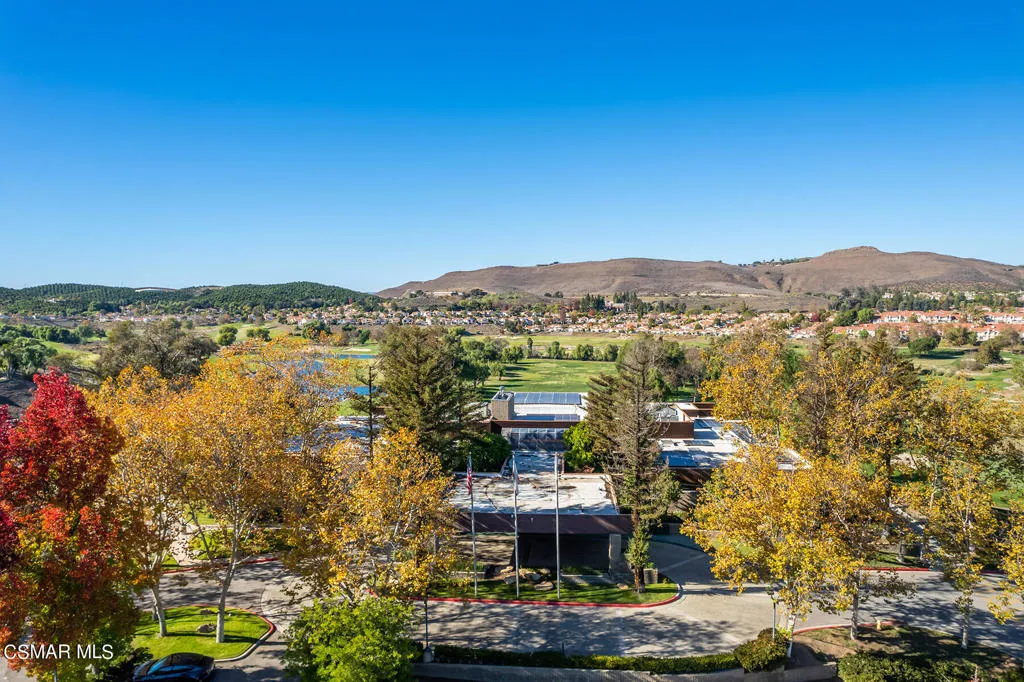 Simi Valley, California 93065, United States, 6 Bedrooms Bedrooms, ,6 BathroomsBathrooms,Residential,Active,138044