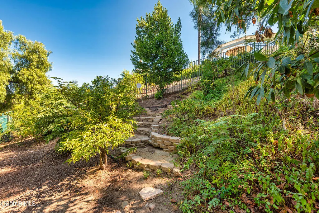 Simi Valley, California 93065, United States, 6 Bedrooms Bedrooms, ,6 BathroomsBathrooms,Residential,Active,138044