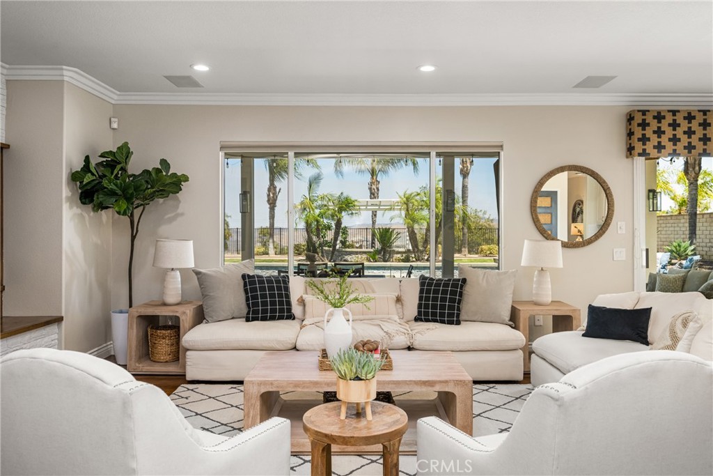 3959 Paseo La Cresta