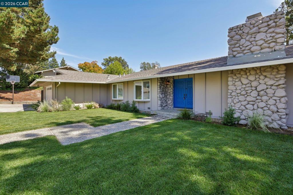 445 Kingsford Dr