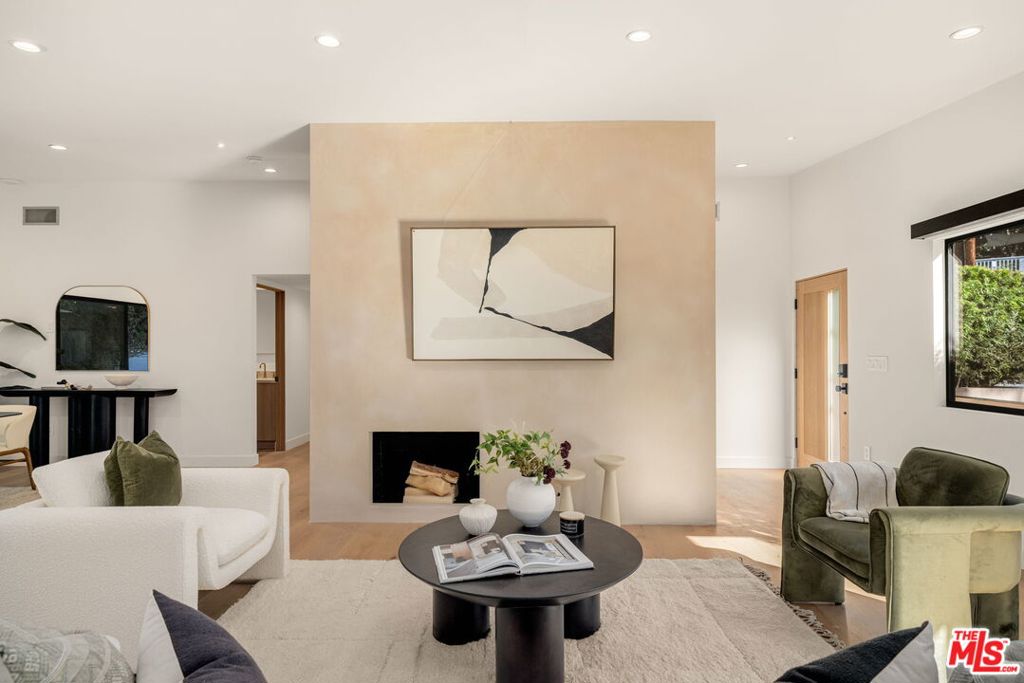 2229 Willetta Street