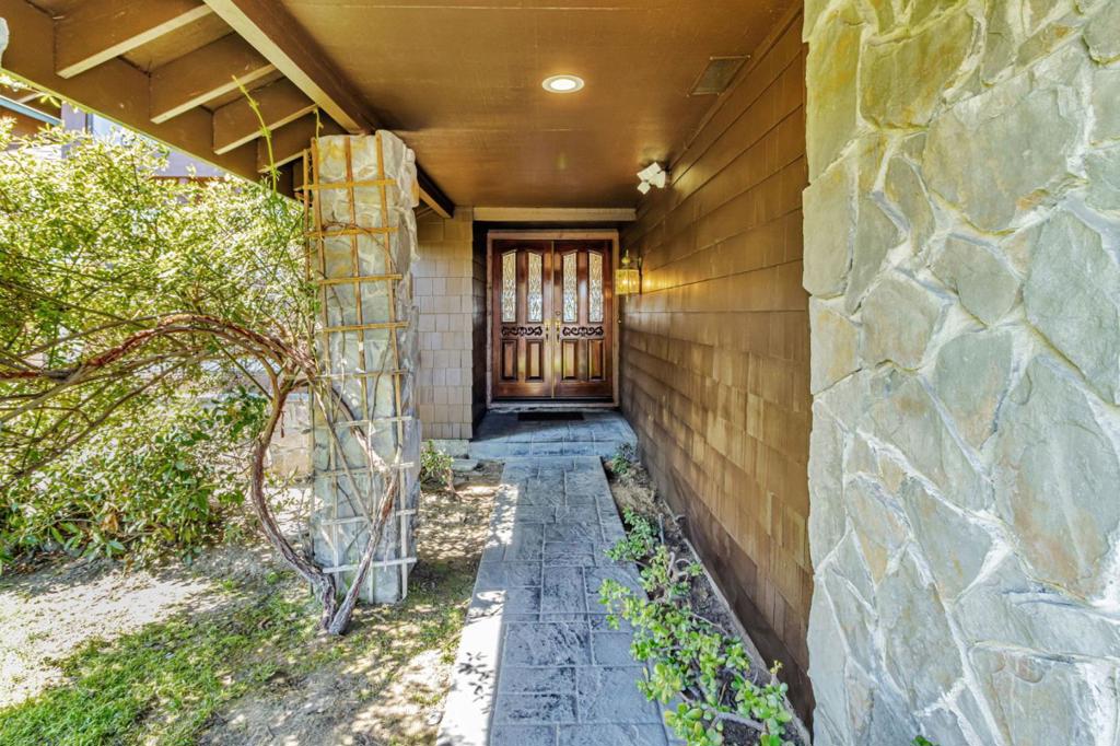 2959 Sea View Parkway