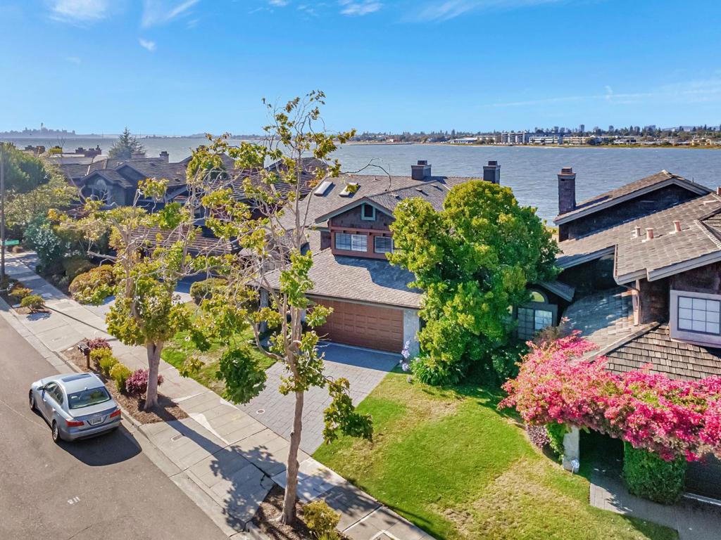 2959 Sea View Parkway