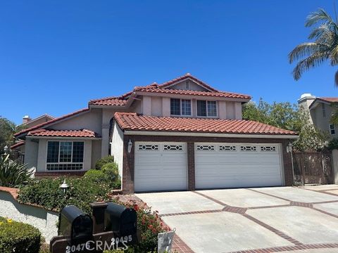 Photo of 20495 Via Nopales, Yorba Linda, CA 92886 (MLS # PW26087693)