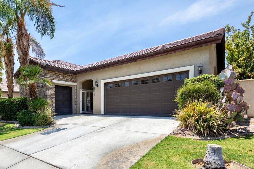 Gorgeous and very clean house with an RV garage, 2-car garage and a golf cart garage! RV garage is 50'x14' with all the hookups. So many beautiful upgraded features inside the house! Upgraded tile, backsplashes, kitchen cabinets and appliances. Trash compactor. Built-ins in living room, master bedroom and casita. Built-in bar in dining area. Plantation shutters throughout. Beautiful chandeliers and ceiling fans. Alumawood covered patios (front and back). AC in garage. On the golf course. Furniture is negotiable.