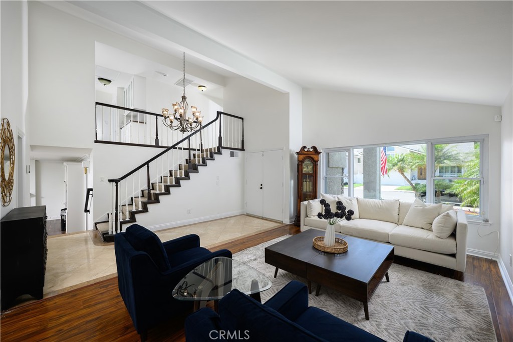 5302 Bryant Circle