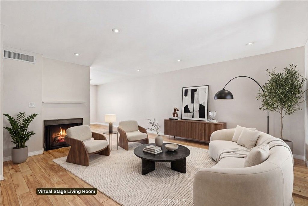 Photo of 7802 Via Tortona, Burbank, CA 91504 (MLS # IG26087003)