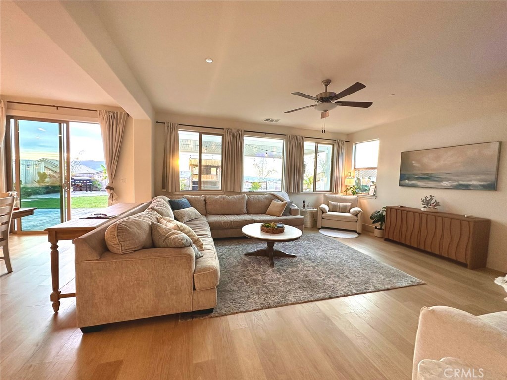 1104 Sunridge