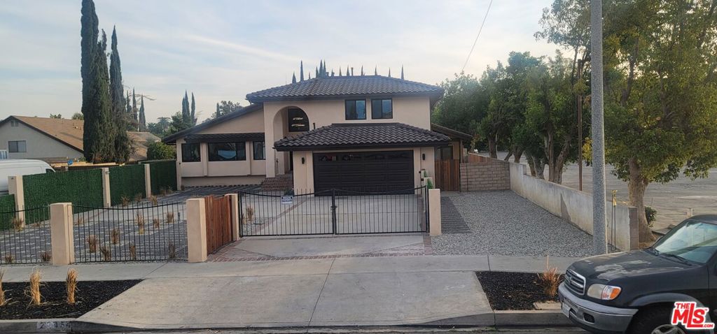 20456 W Strathern Street