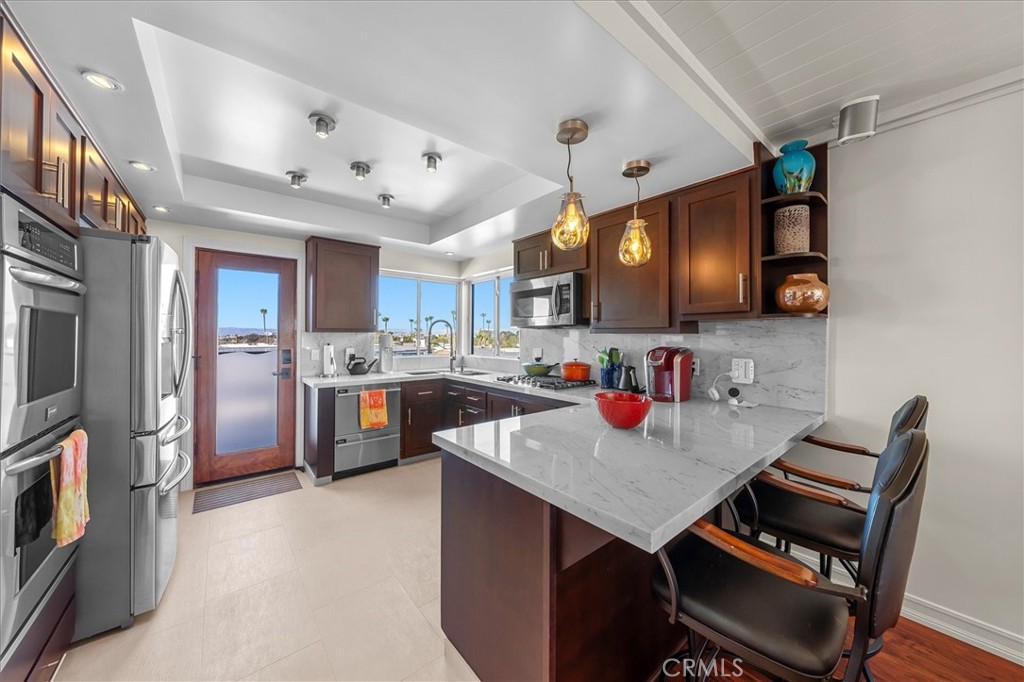 760 Manhattan Beach Blvd B