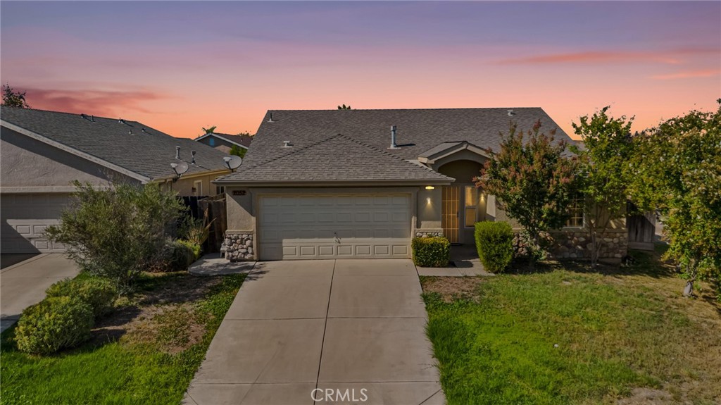 Welcome to this beautifully maintained home in Merced, California, nestled in a quiet, newer, and family-friendly neighborhood. Ideally located with easy access to Atwater and major highways, this home offers both convenience and comfort.
Thoughtfully updated by the current owner, the property features 4 bedrooms, 2 bathrooms, and a bright open-concept layout enhanced by high vaulted ceilings. Laminate flooring runs throughout the main living areas, creating a warm and inviting atmosphere perfect for everyday living and entertaining. The spacious kitchen is equipped with new appliances, a breakfast nook, and ample storage, ideal for hosting or enjoying family meals. Each bedroom is comfortably sized to accommodate the whole family, while the cozy family room offers a relaxing space to unwind. Additional highlights include a generous two-car garage, a private fenced yard, and a covered outdoor area perfect for gatherings or weekend relaxation. Don’t miss your chance to own this move-in-ready gem in the heart of Merced!