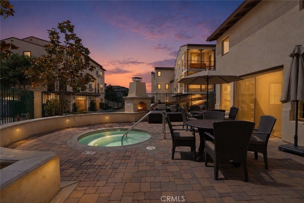 1895 Orizaba Avenue 104, Signal Hill CA 90755