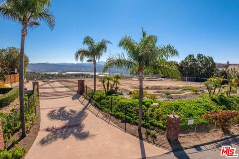 Photo of 6312 Ridgecrest Lane, Somis, CA 93066 (MLS # 26990383)