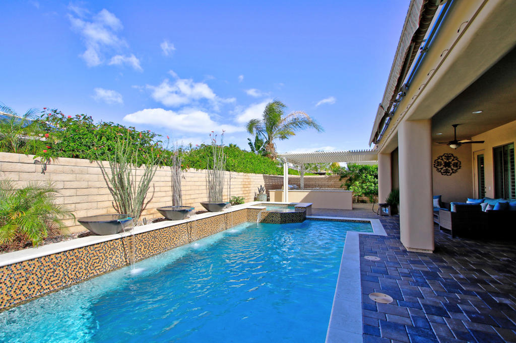 Renaissance - Residential