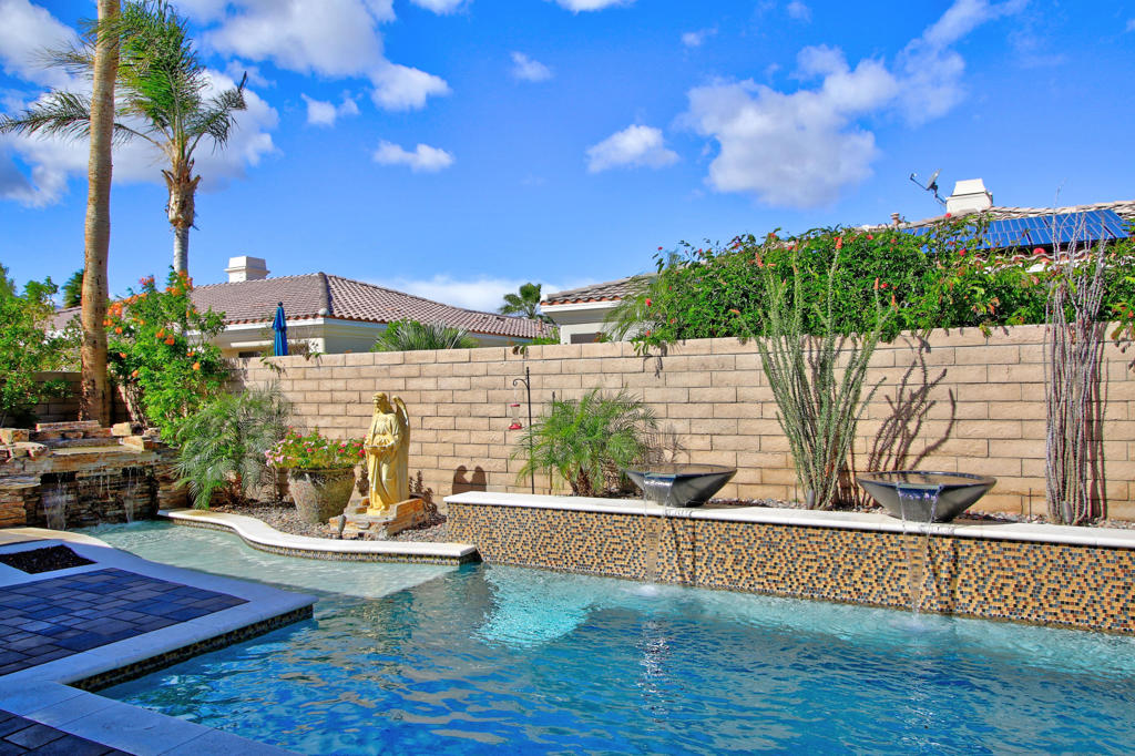 Renaissance - Residential