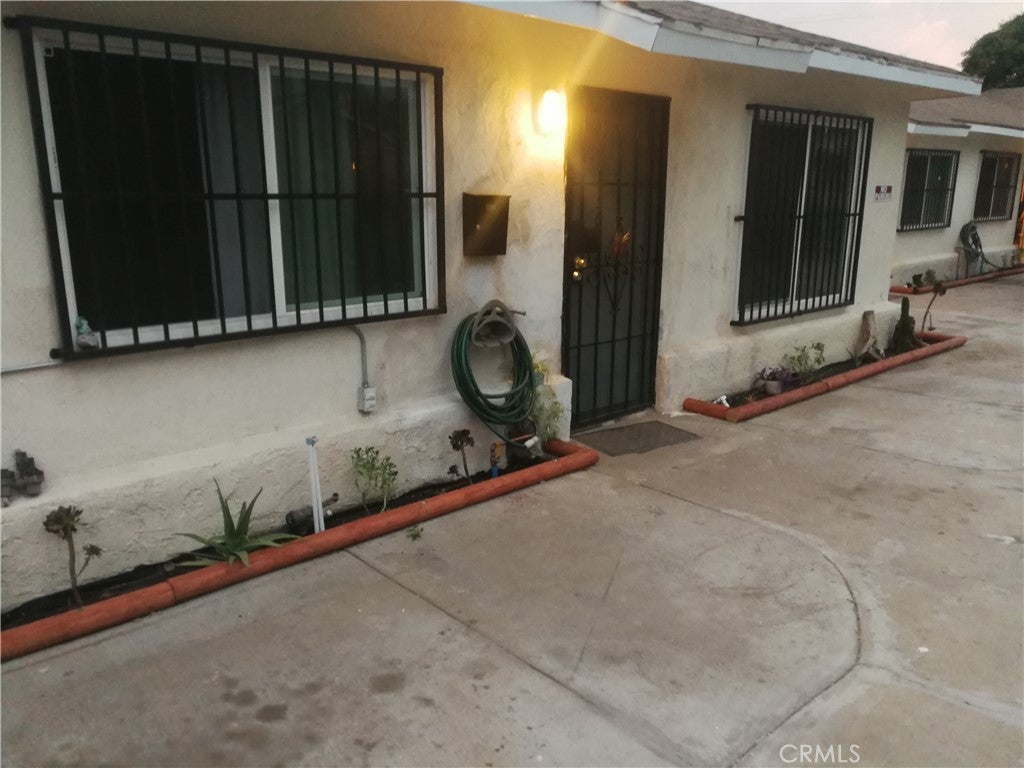 1364 Bell Street