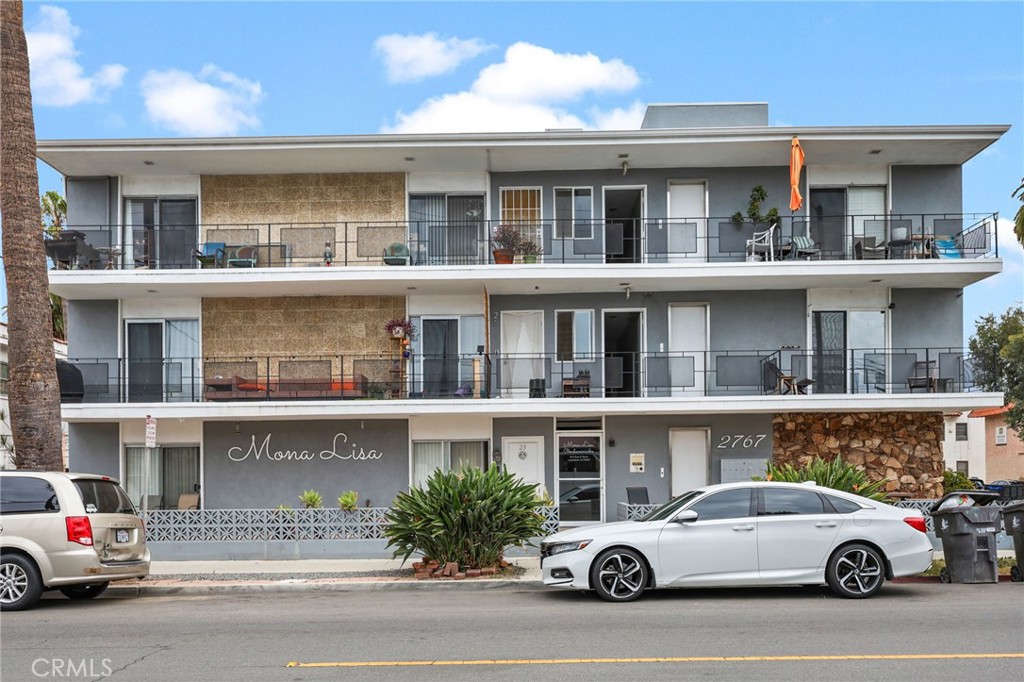 2767 E 3rd 29