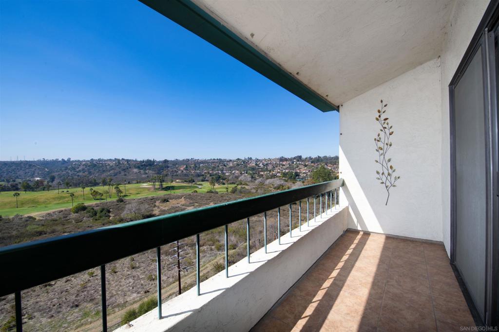 11255 Tierrasanta Blvd. 124