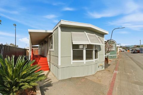 Photo of 2150 MONTEREY Road, San Jose, CA 95112 (MLS # ML82033455)