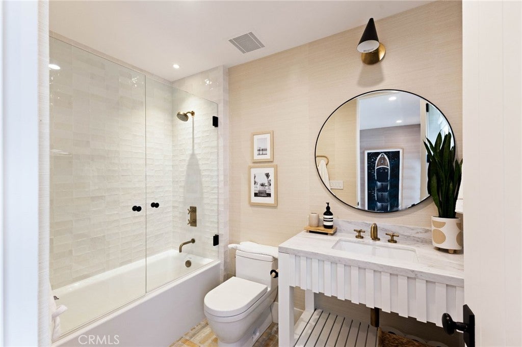 1416 E Balboa Boulevard, Newport Beach CA 92661 - Photo 25
