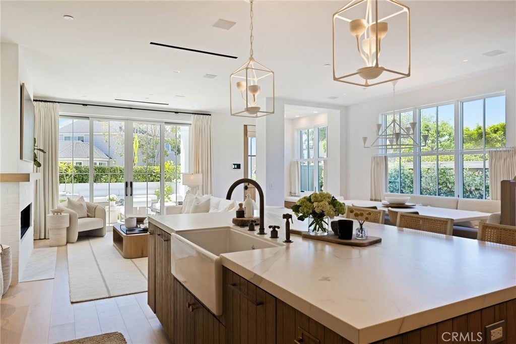 1416 E Balboa Boulevard, Newport Beach CA 92661 - Photo 8