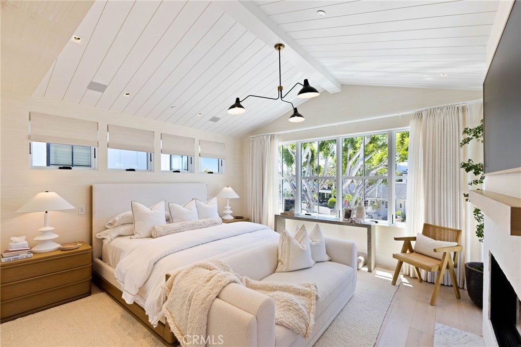 1416 E Balboa Boulevard, Newport Beach CA 92661 - Photo 15