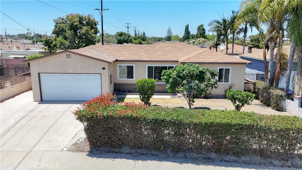 Welcome to this impeccably maintained 3-bedroom, 2.5-bath home that was fully remodeled just 12 years ago and still shines like new. Step inside to find gorgeous wood flooring, fresh custom paint, and tastefully upgraded kitchen and bathrooms. Natural light floods the home through large windows and a charming skylight, creating a bright, inviting atmosphere throughout.
The spacious lot offers room to relax, entertain, and enjoy the outdoors, while the thoughtfully designed interior makes everyday living a breeze. You’ll love the convenience of being just a short walk from a variety of shopping and dining options. Commuting is easy with the 5, 605, and 105 freeways, plus the Metro Park & Ride station, all less than a mile away.
Move-in ready and ideally located, this home offers the perfect blend of comfort, style, and convenience—making it a must-see!