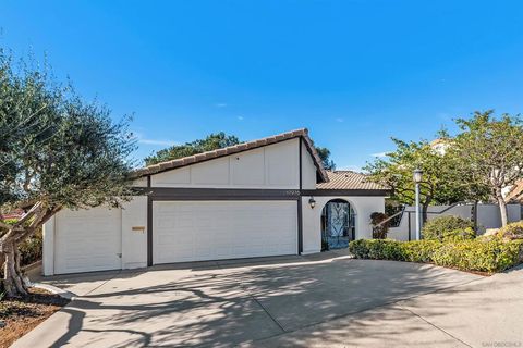 Photo of 17976 17978 Sencillo Ln Ln, San Diego, CA 92128 (MLS # 250044375SD)