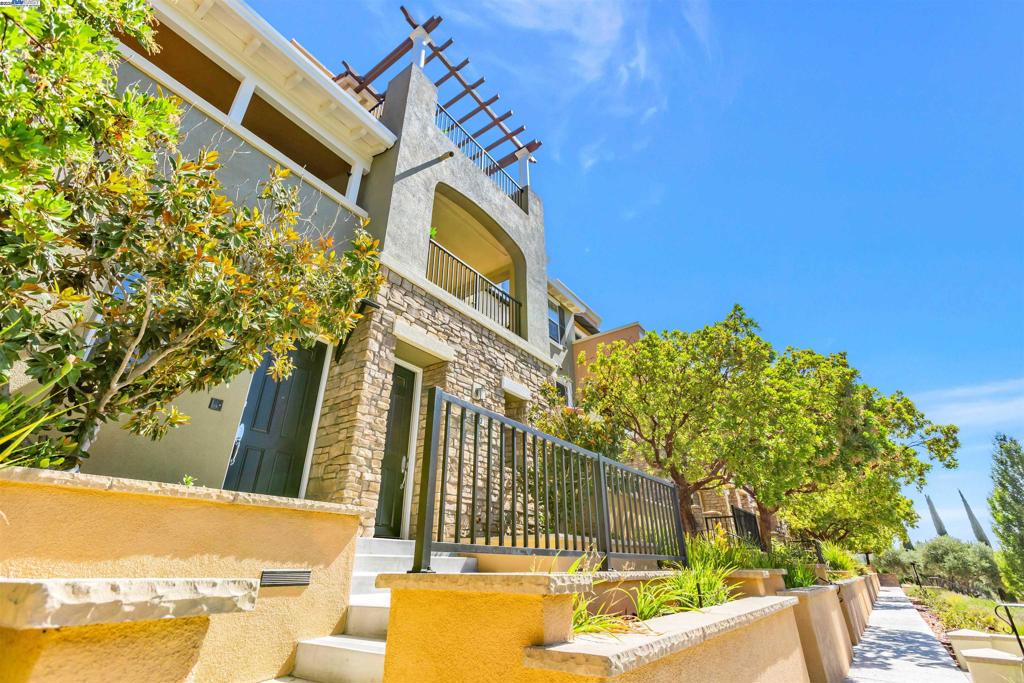 3493 Capoterra Way