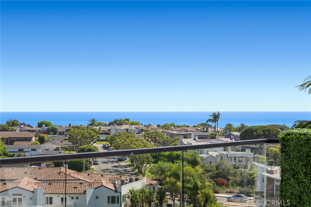 Corona del Mar North of PCH (CNHW) - Residential Lease