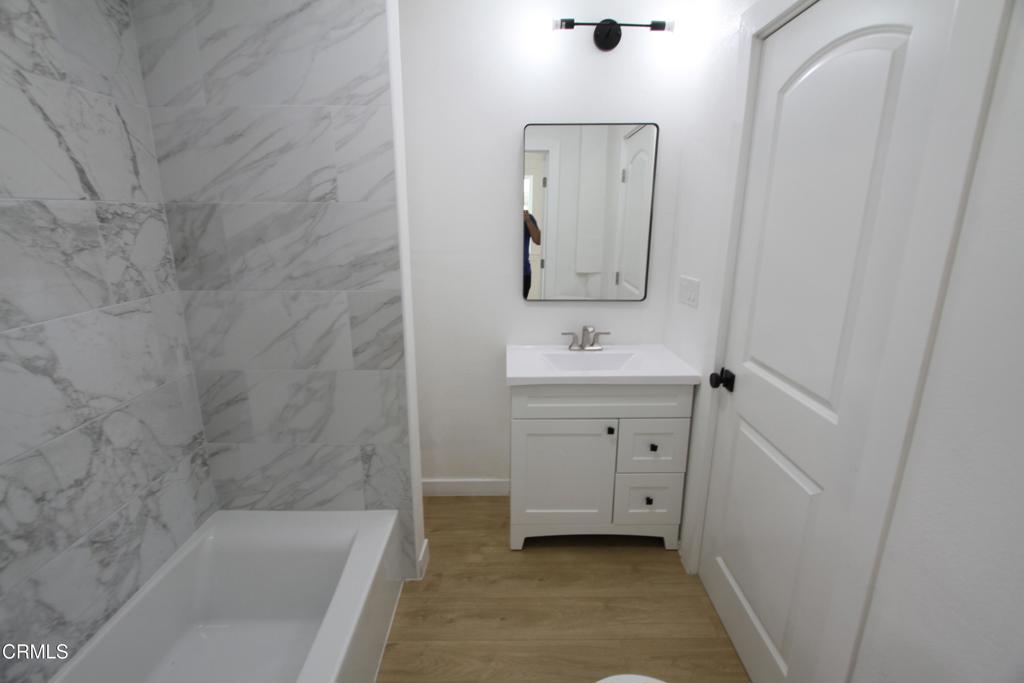 4077 San Carlos Street