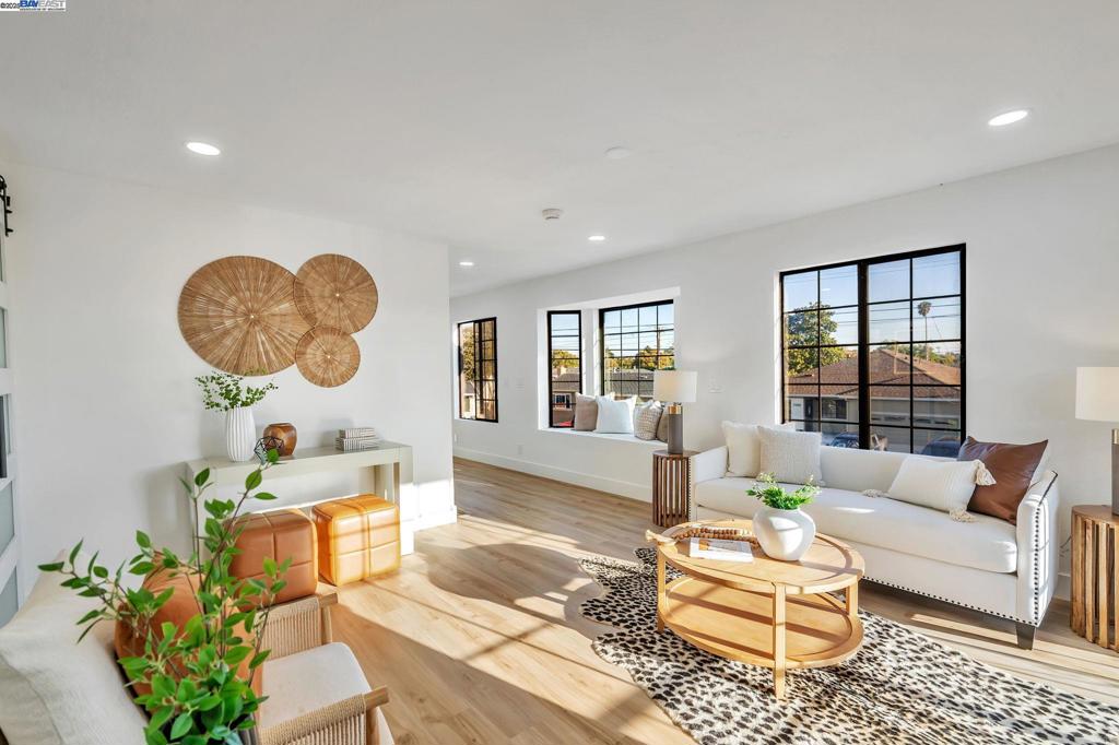 SAN LORENZO VILG - Residential