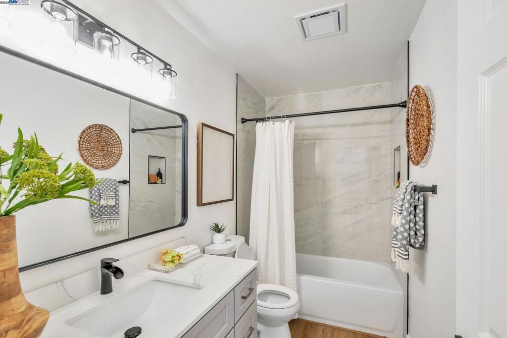 SAN LORENZO VILG - Residential