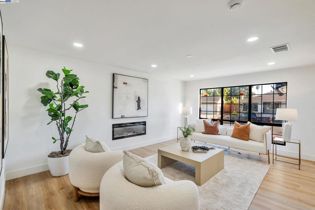 SAN LORENZO VILG - Residential