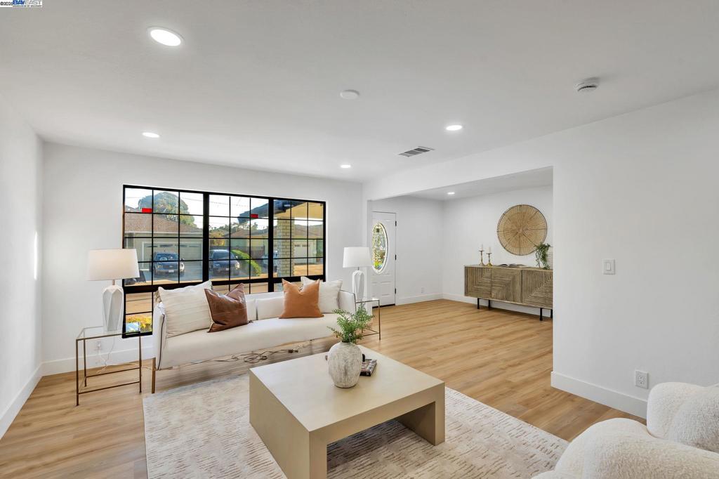 SAN LORENZO VILG - Residential