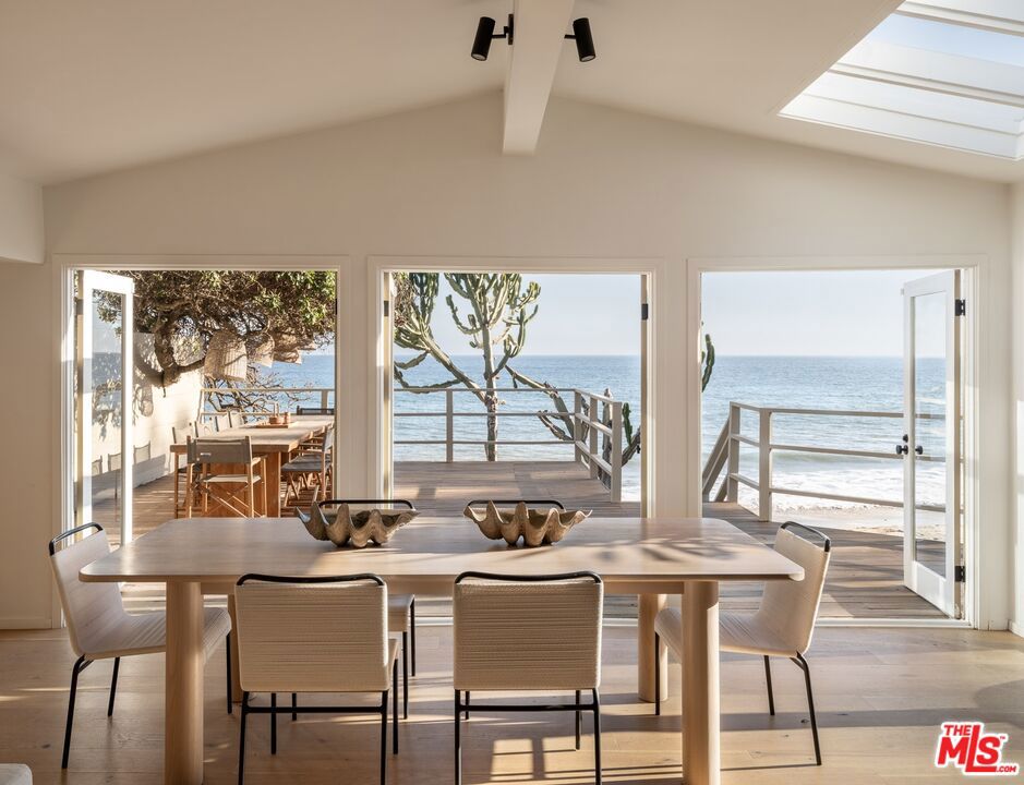 27314 Pacific Coast Highway