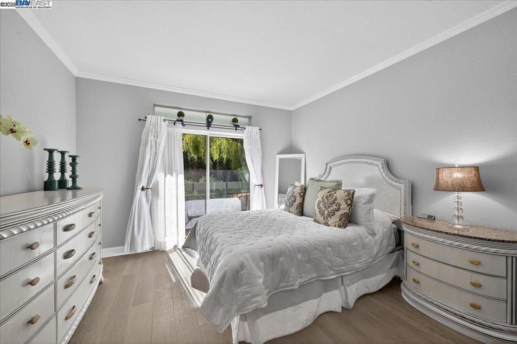 CANYON MEADOWS - Residential