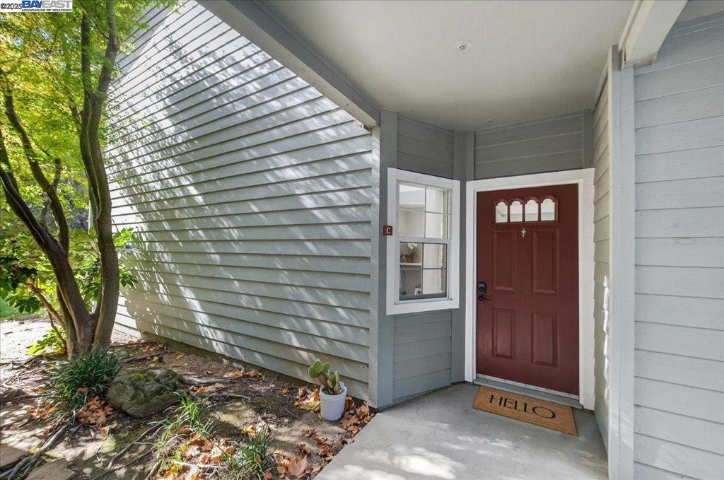 CANYON MEADOWS - Residential