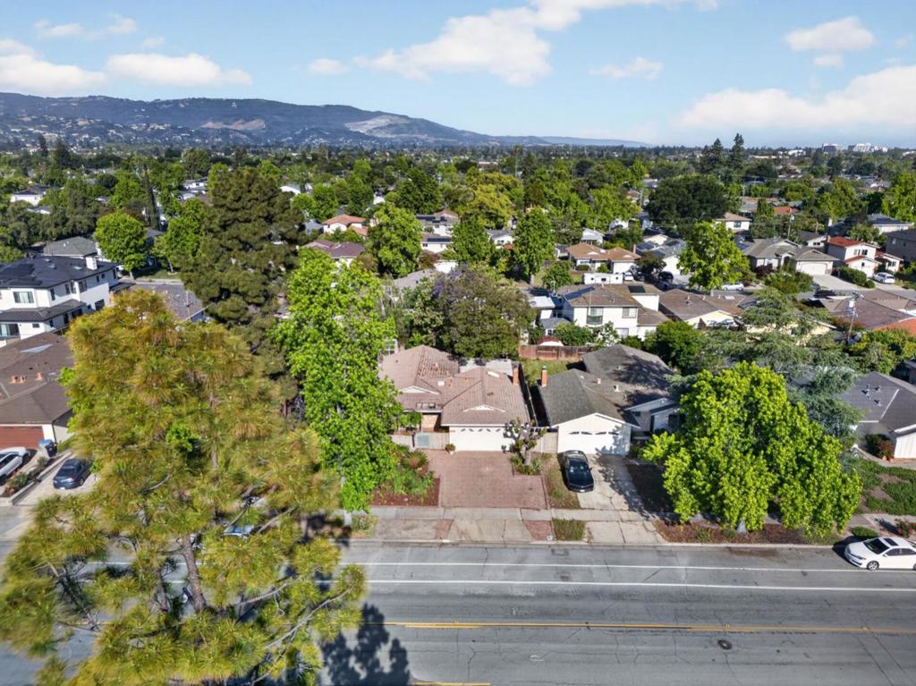 1031 Miller Avenue