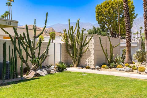 Photo of 172 Desert Lakes Drive, Palm Springs, CA 92264 (MLS # 219149074PS)
