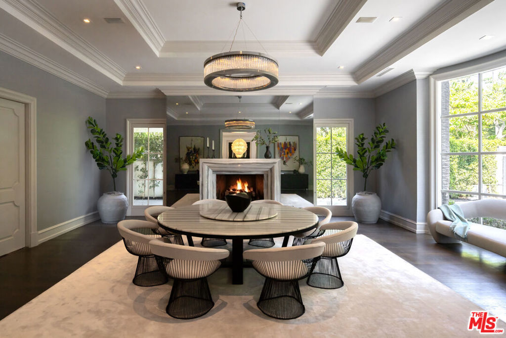 917 N Crescent Drive