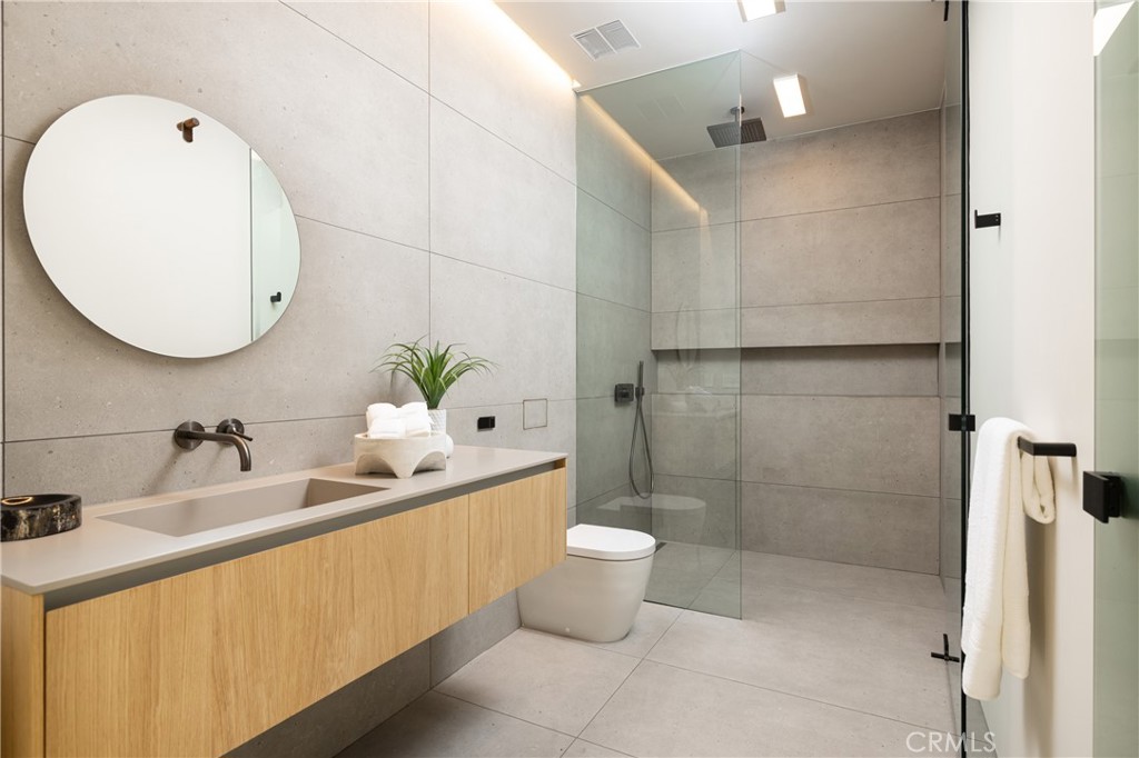 Lower Bluebird (LB) - Residential