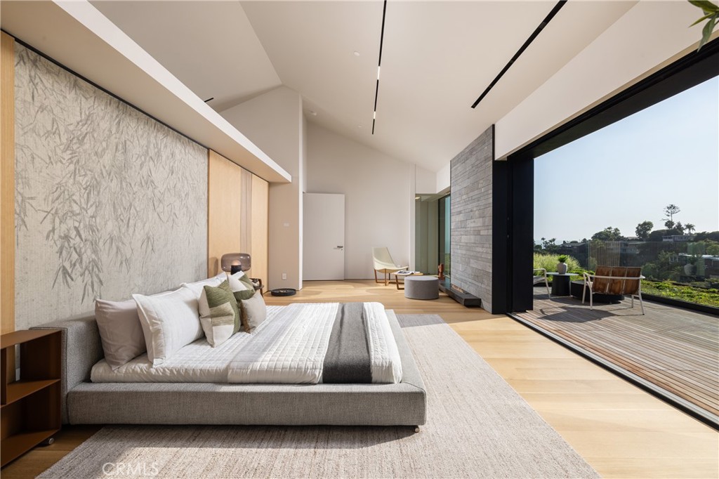 Lower Bluebird (LB) - Residential