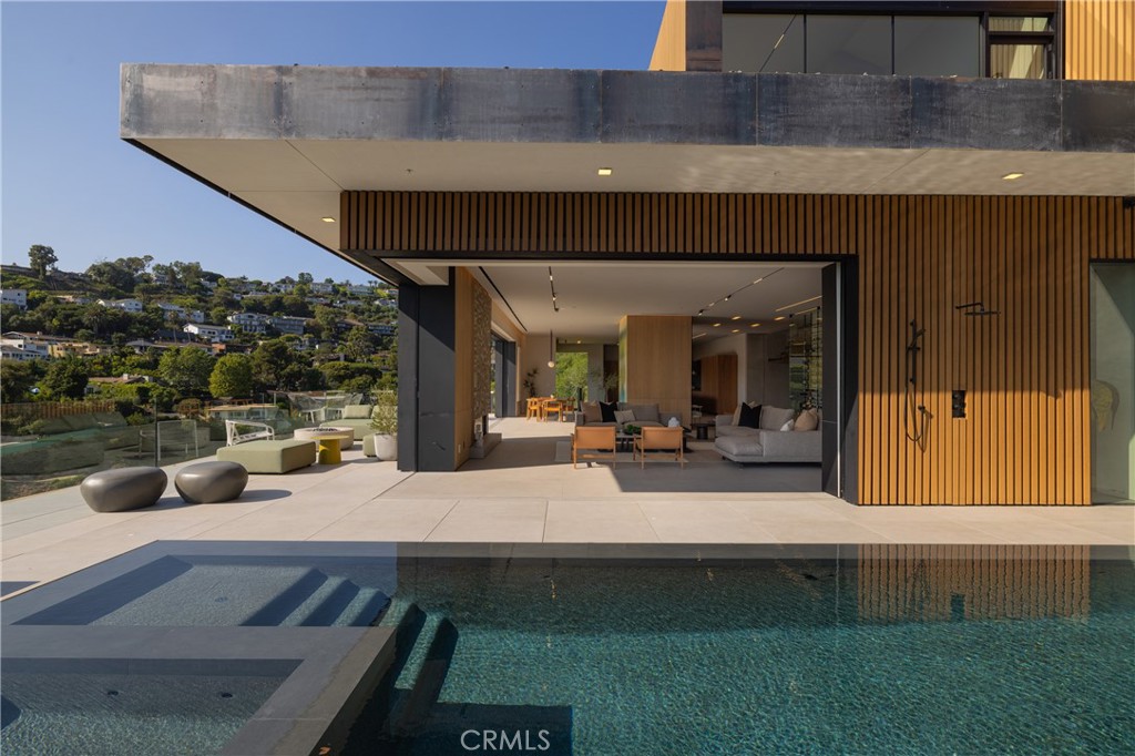 Lower Bluebird (LB) - Residential